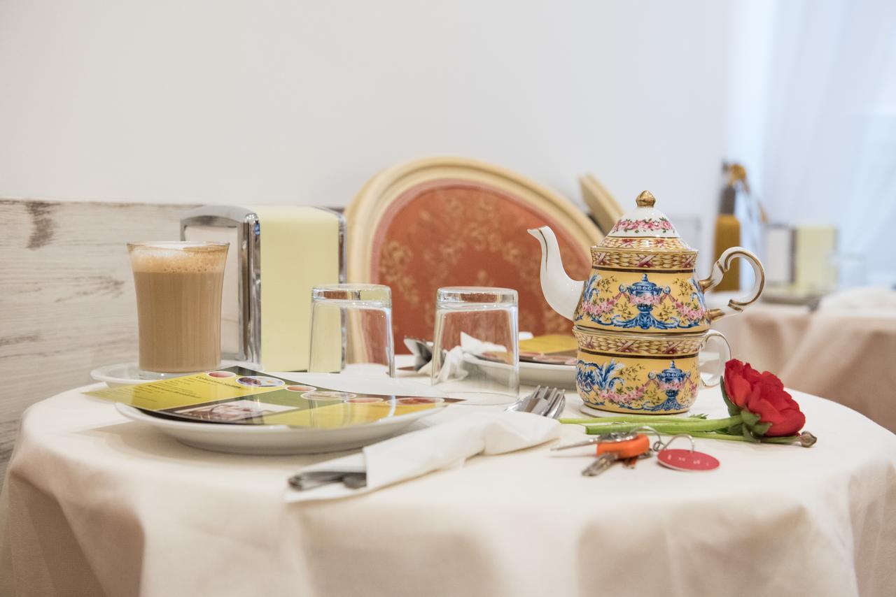 לינה וארוחת בוקר רומא Domus Giulia מראה חיצוני תמונה